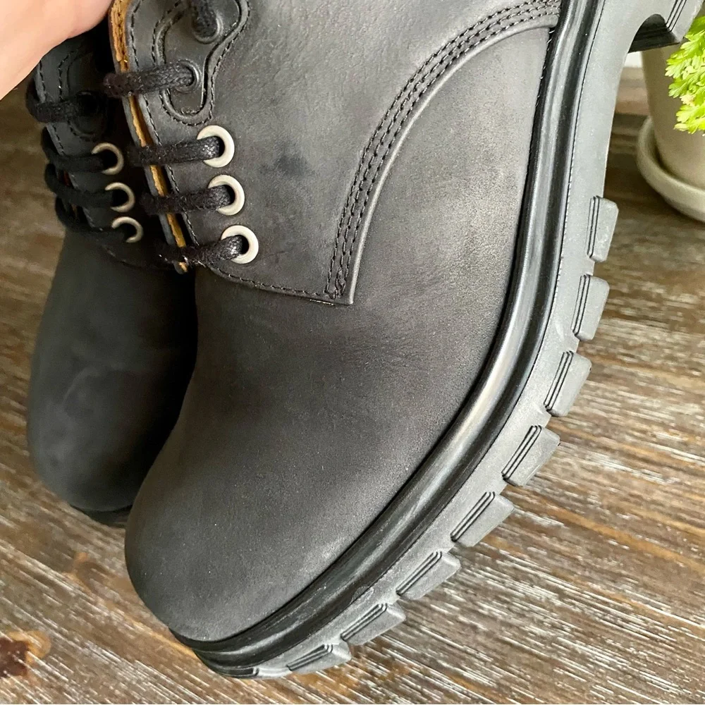 VTG Y2K John Fluevog “Tuesday Everyday Derby” Black Leather Unisex Men 7 Women 9